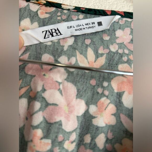 Zara | Floral MIDI Dress - Picture 9 of 10